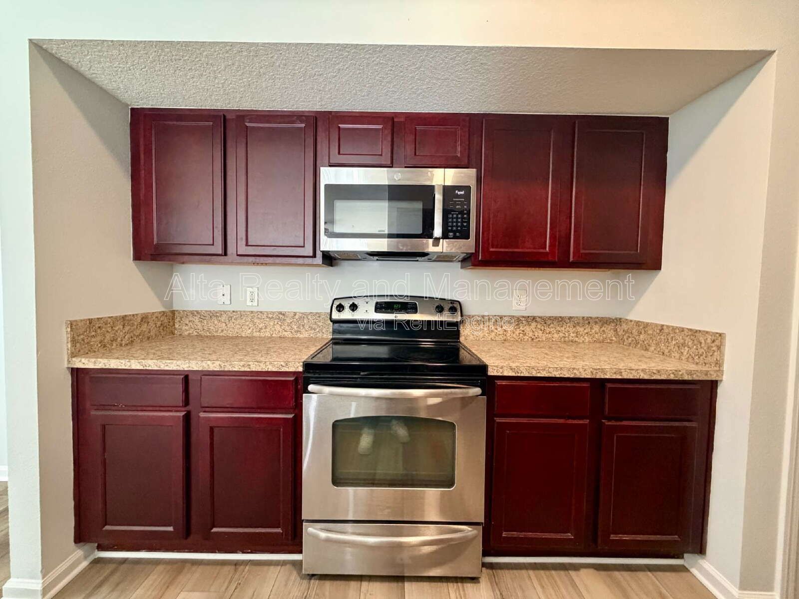 First-Floor 2BR/2BA Condo – No Stairs, New LVP Floors & Stainless Appliances! property image