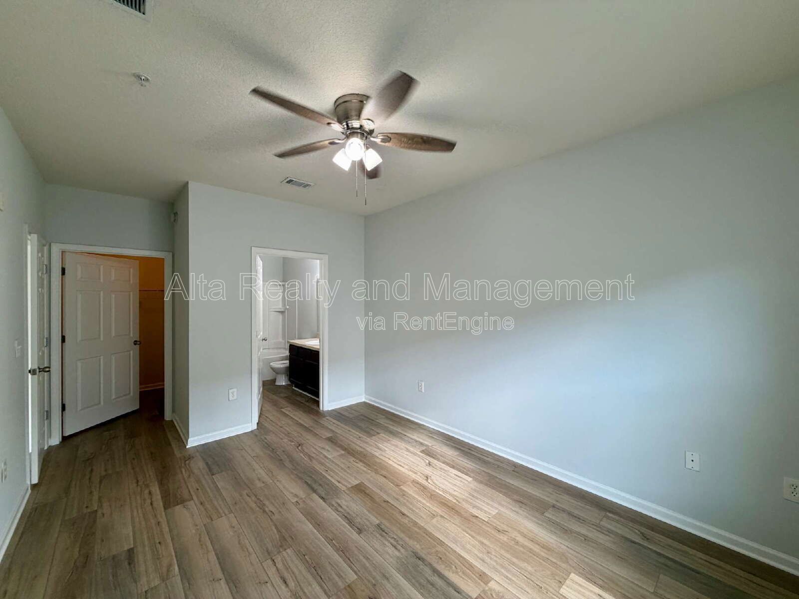 First-Floor 2BR/2BA Condo – No Stairs, New LVP Floors & Stainless Appliances! property image