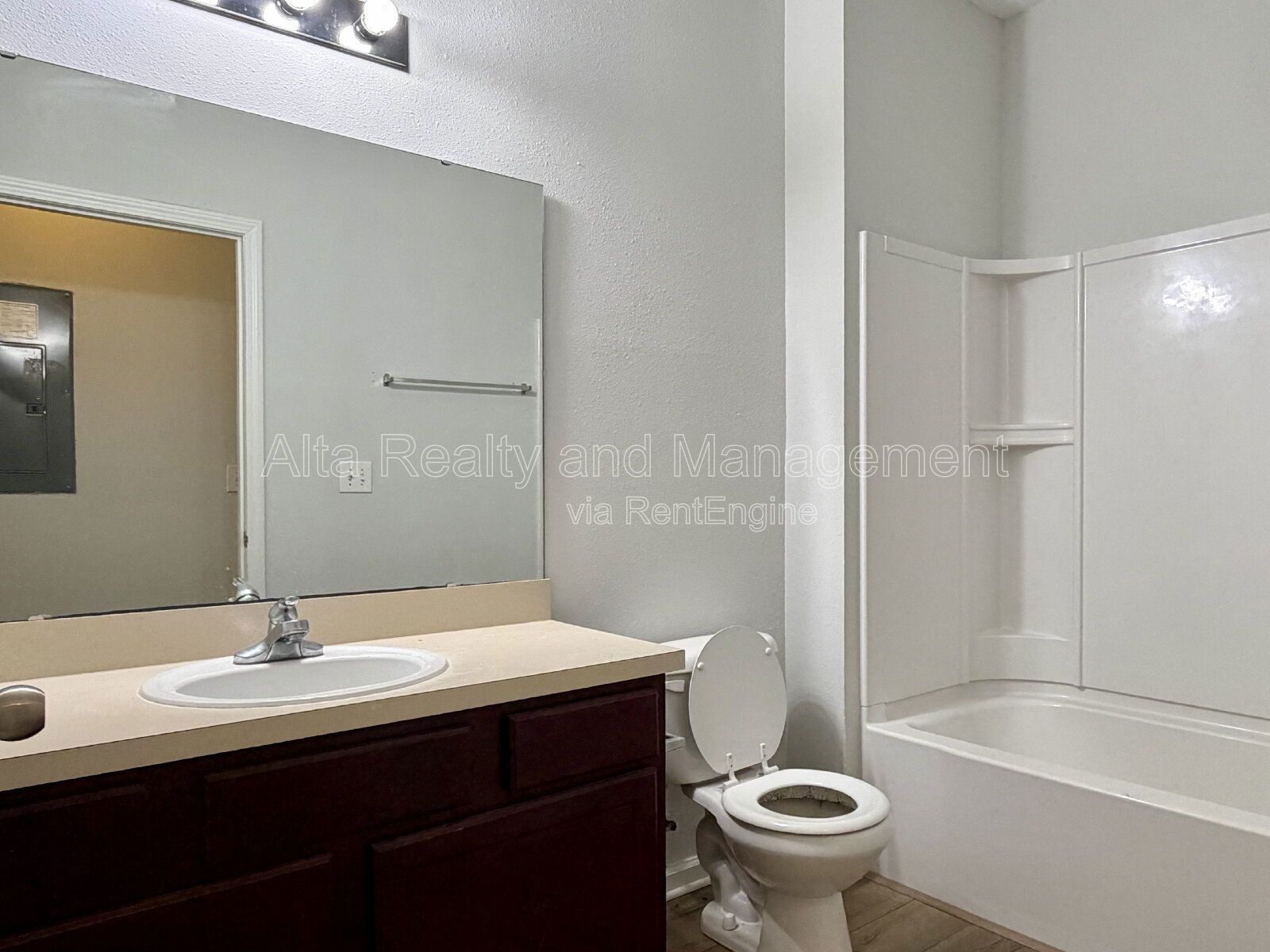 First-Floor 2BR/2BA Condo – No Stairs, New LVP Floors & Stainless Appliances! property image