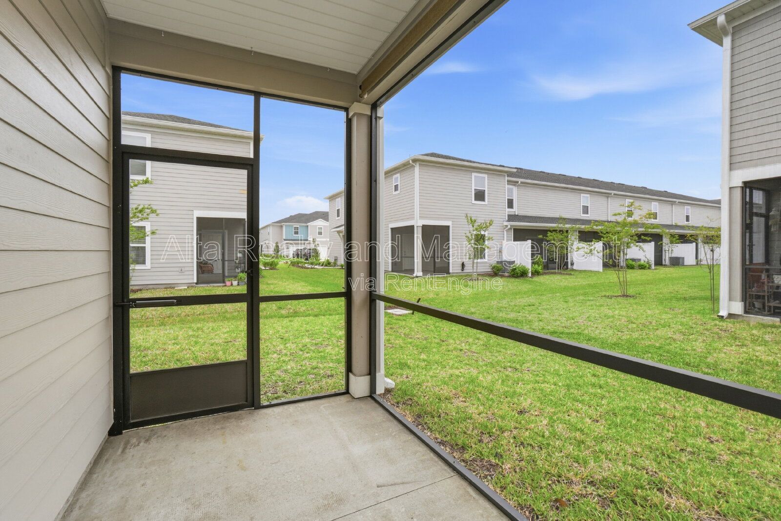 Beautiful 3-Bedroom Townhome with Garage & Screened Patio! property image