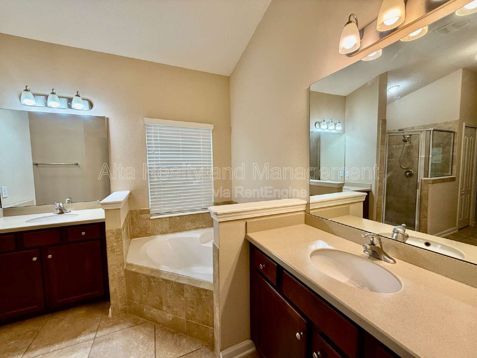 Spacious 5-Bedroom Retreat with Gourmet Kitchen & Resort-Style Amenities property image