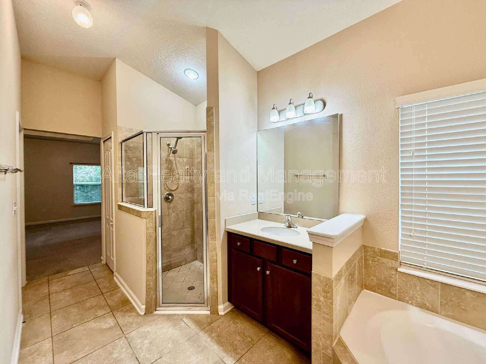 Spacious 5-Bedroom Retreat with Gourmet Kitchen & Resort-Style Amenities property image