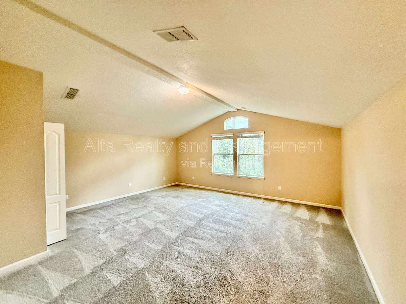 Spacious 5-Bedroom Retreat with Gourmet Kitchen & Resort-Style Amenities property image