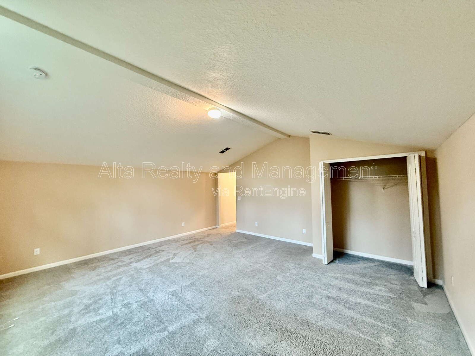 Spacious 5-Bedroom Retreat with Gourmet Kitchen & Resort-Style Amenities property image