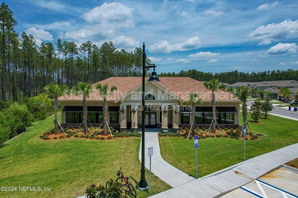 Spacious 5-Bedroom Retreat with Gourmet Kitchen & Resort-Style Amenities property image