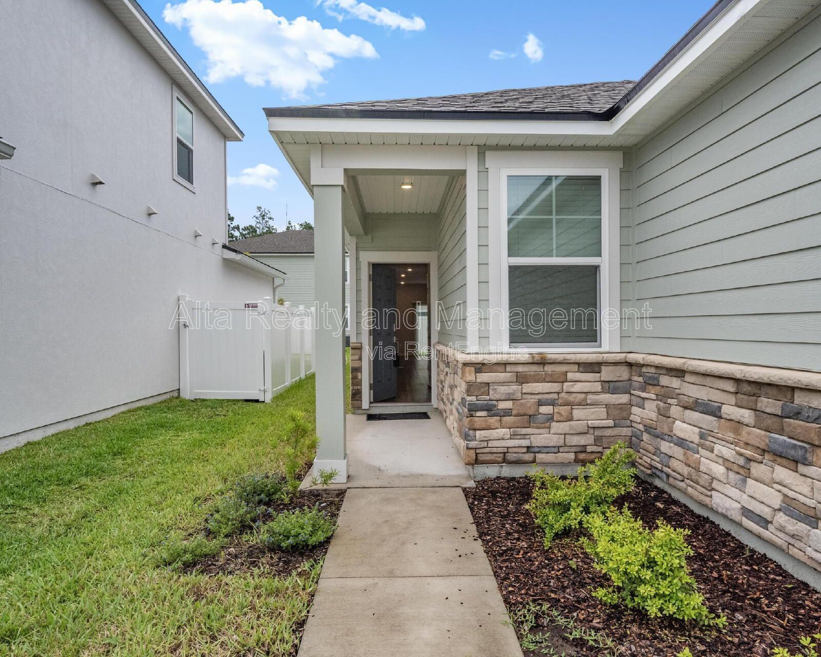 Modern Newer Construction in Desirable Pecan Park Community! property image
