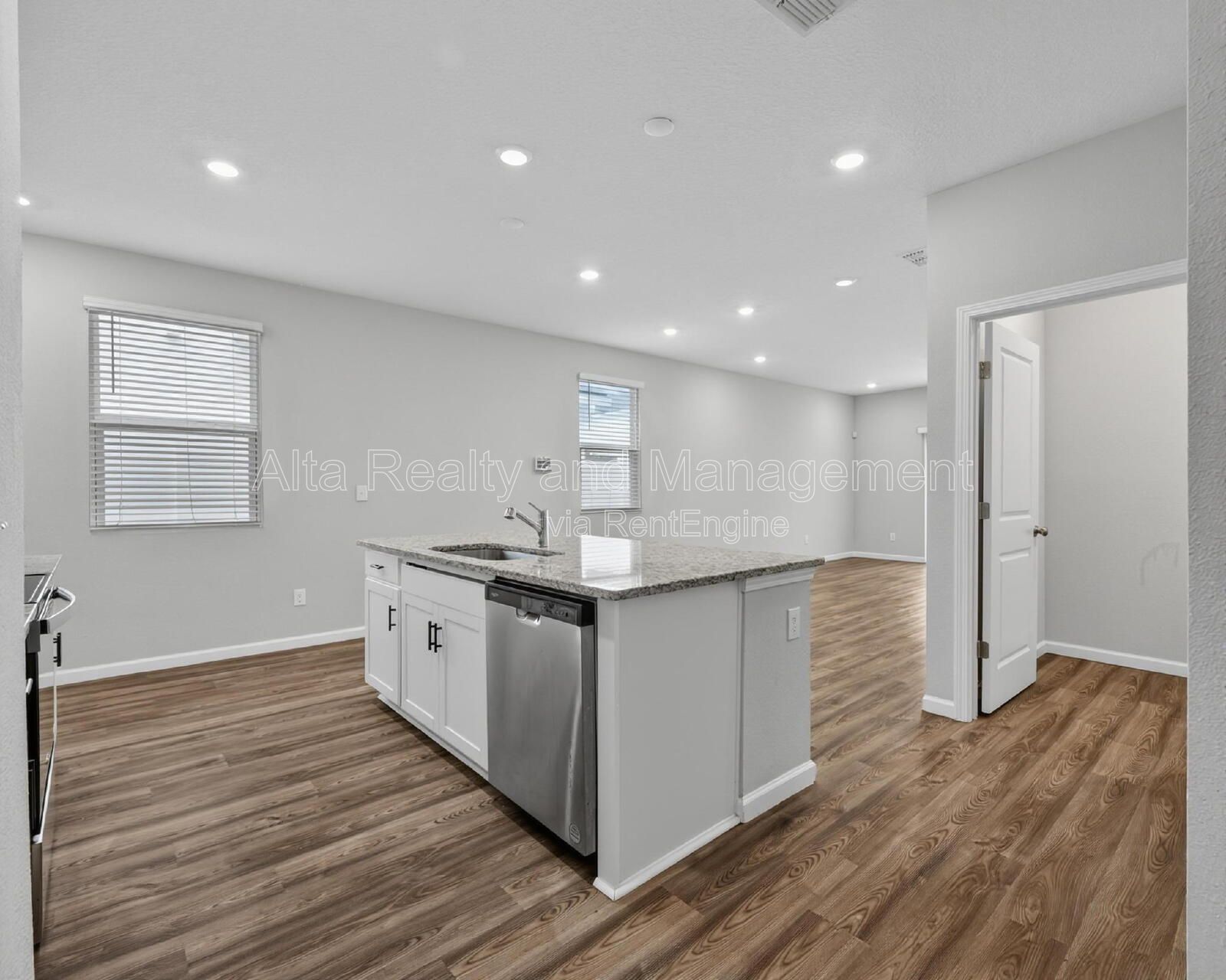 Modern Newer Construction in Desirable Pecan Park Community! property image