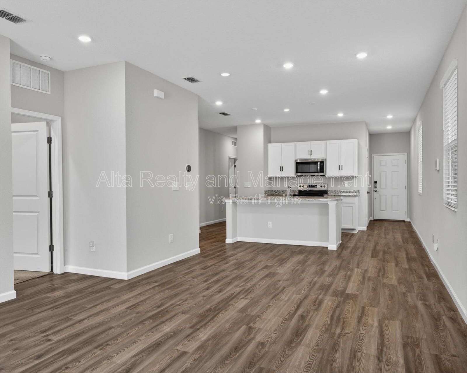 Modern Newer Construction in Desirable Pecan Park Community! property image