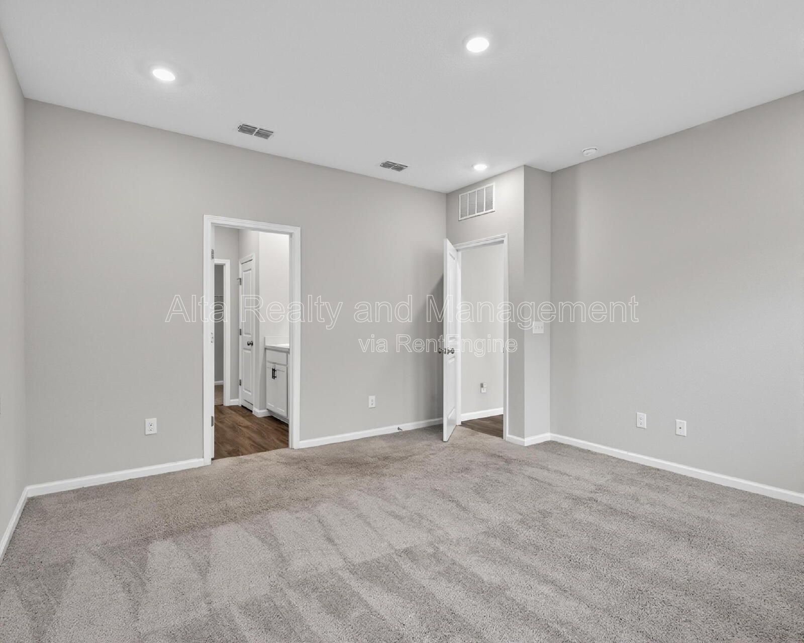 Modern Newer Construction in Desirable Pecan Park Community! property image