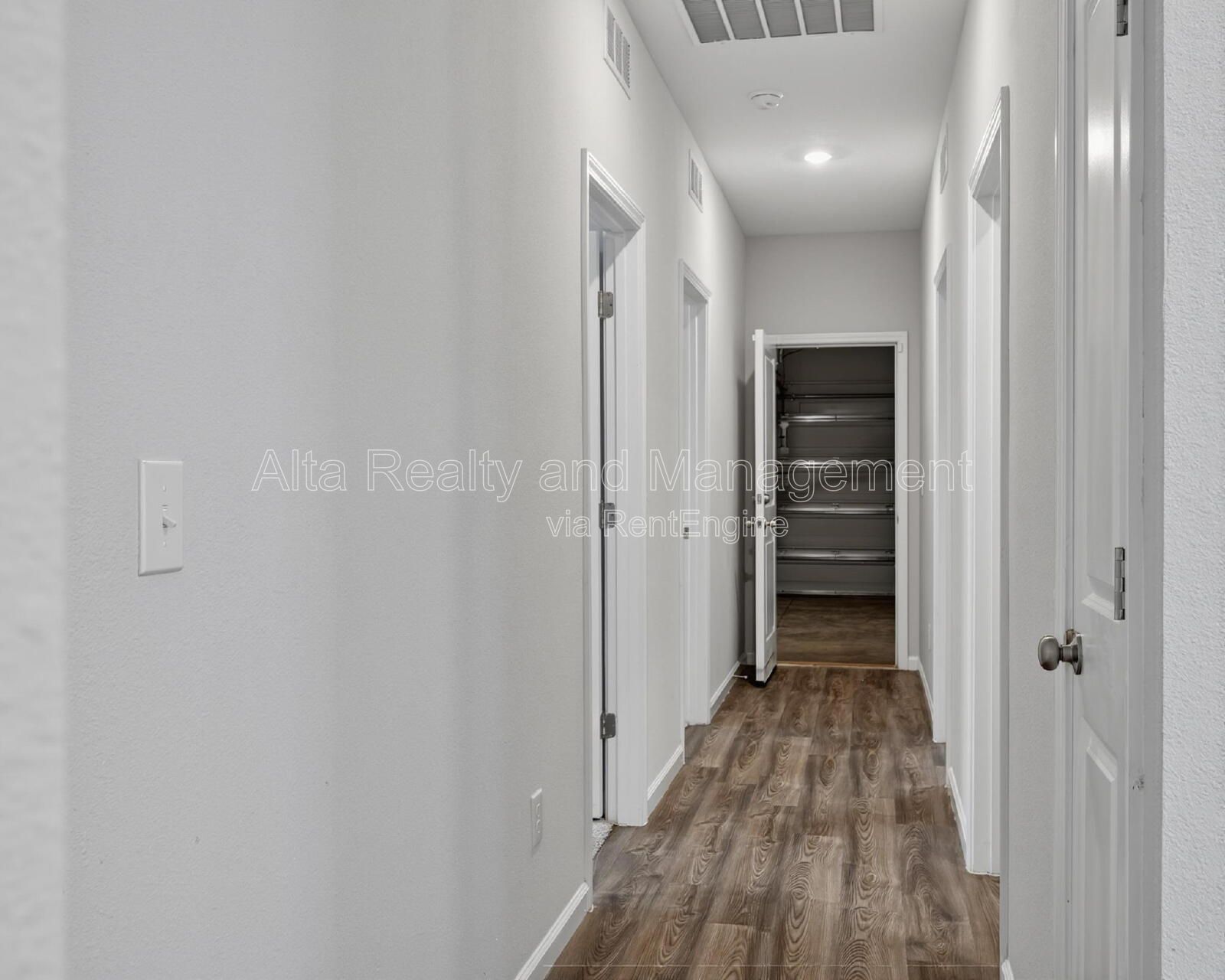 Modern Newer Construction in Desirable Pecan Park Community! property image