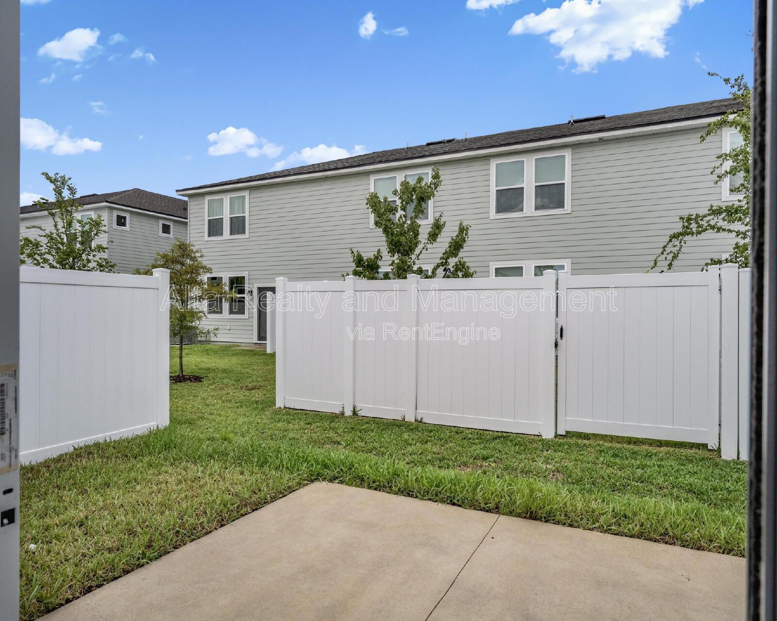 Modern Newer Construction in Desirable Pecan Park Community! property image