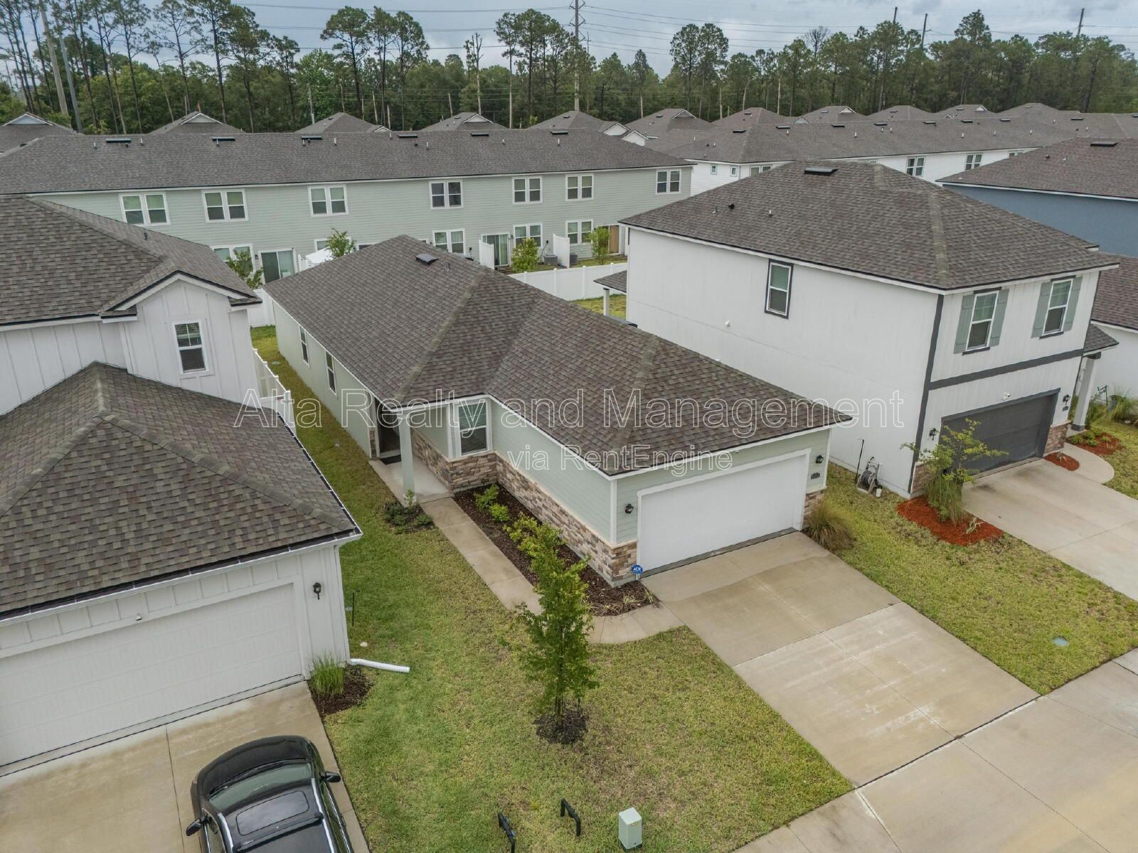 Modern Newer Construction in Desirable Pecan Park Community! property image