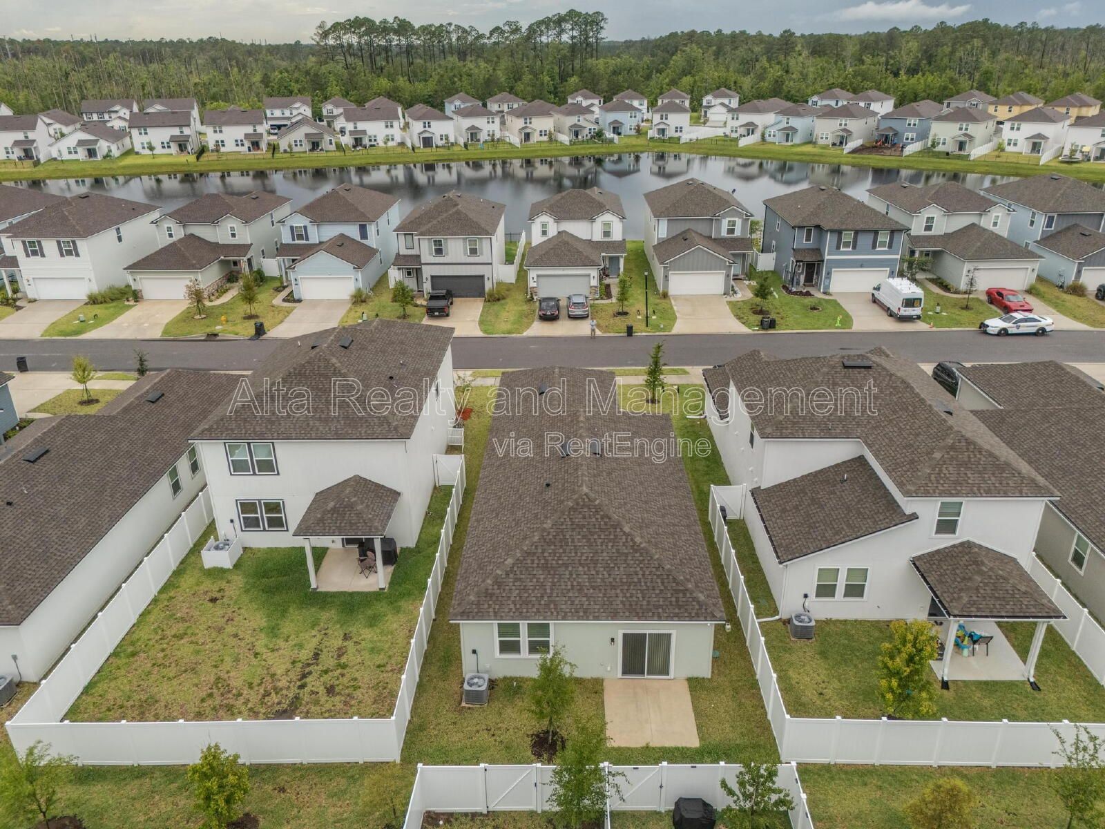 Modern Newer Construction in Desirable Pecan Park Community! property image