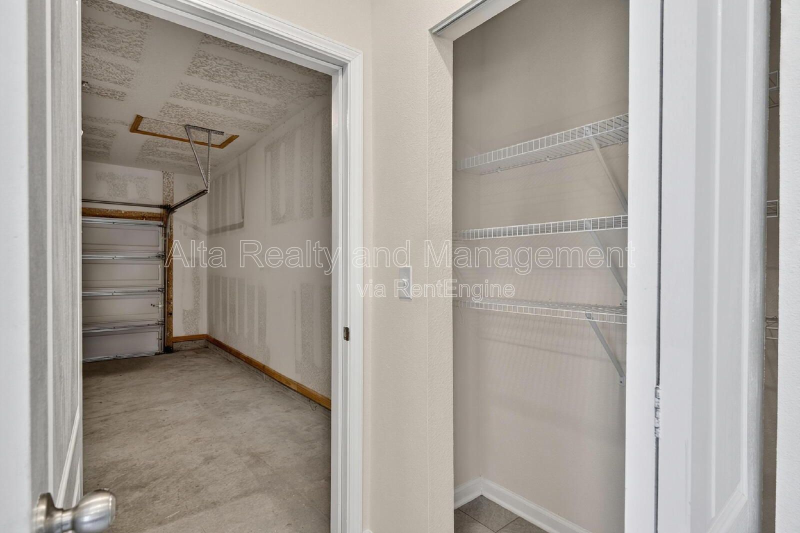 Modern 3BR Townhome in Baypointe Near St. Johns Town Center! property image