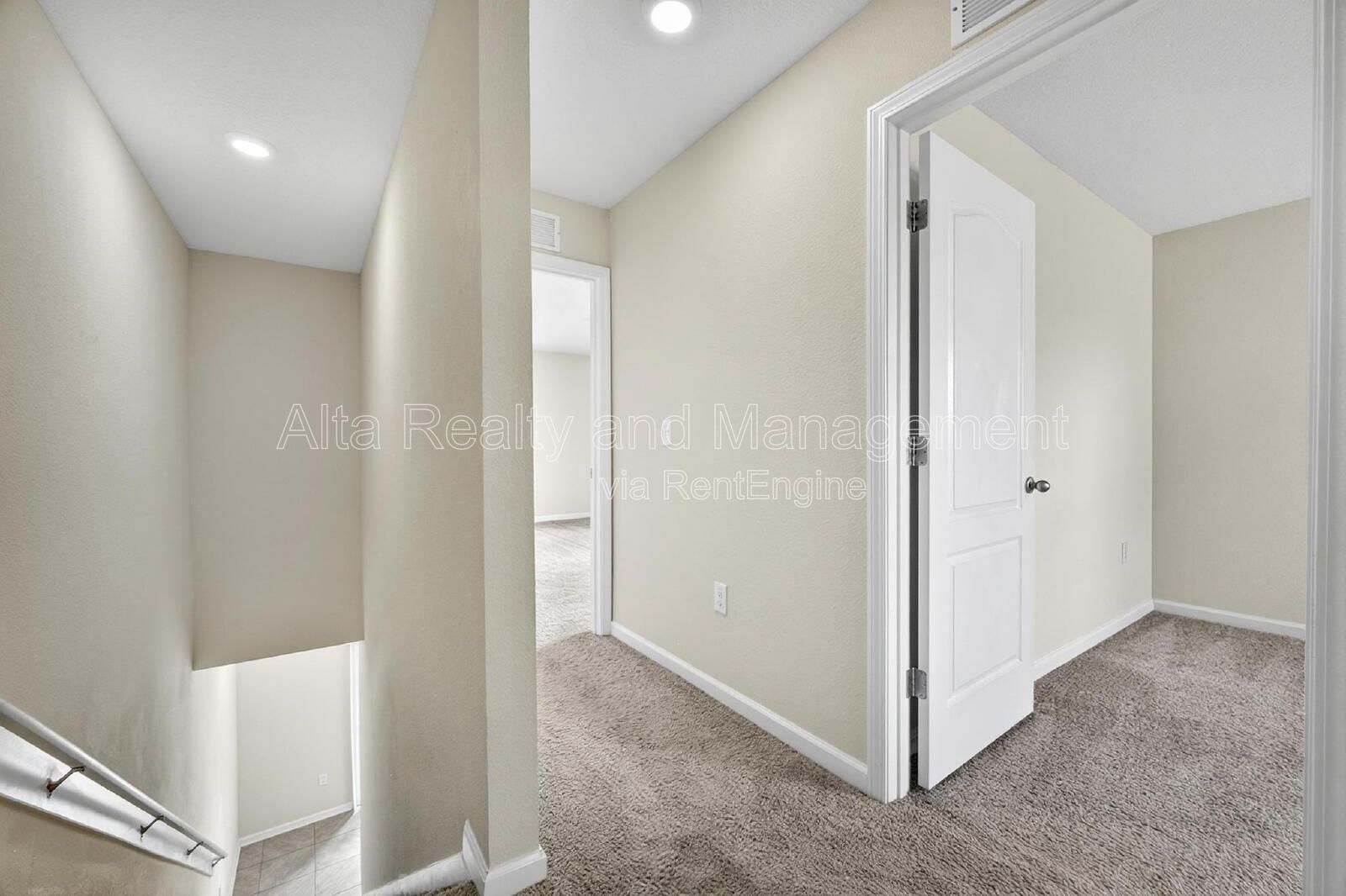 Modern 3BR Townhome in Baypointe Near St. Johns Town Center! property image