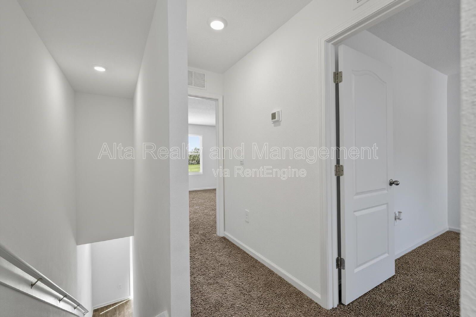 Convenient Baymeadows Living in Baypointe property image