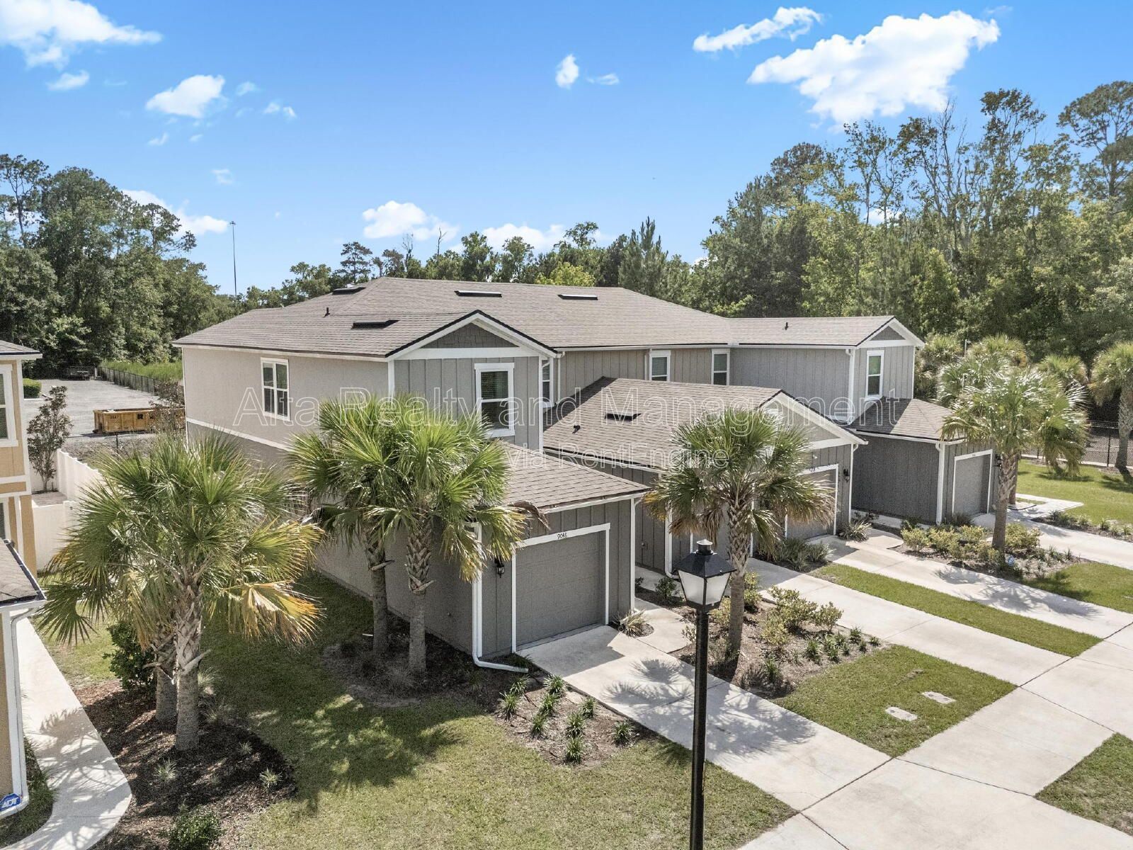Convenient Baymeadows Living in Baypointe property image