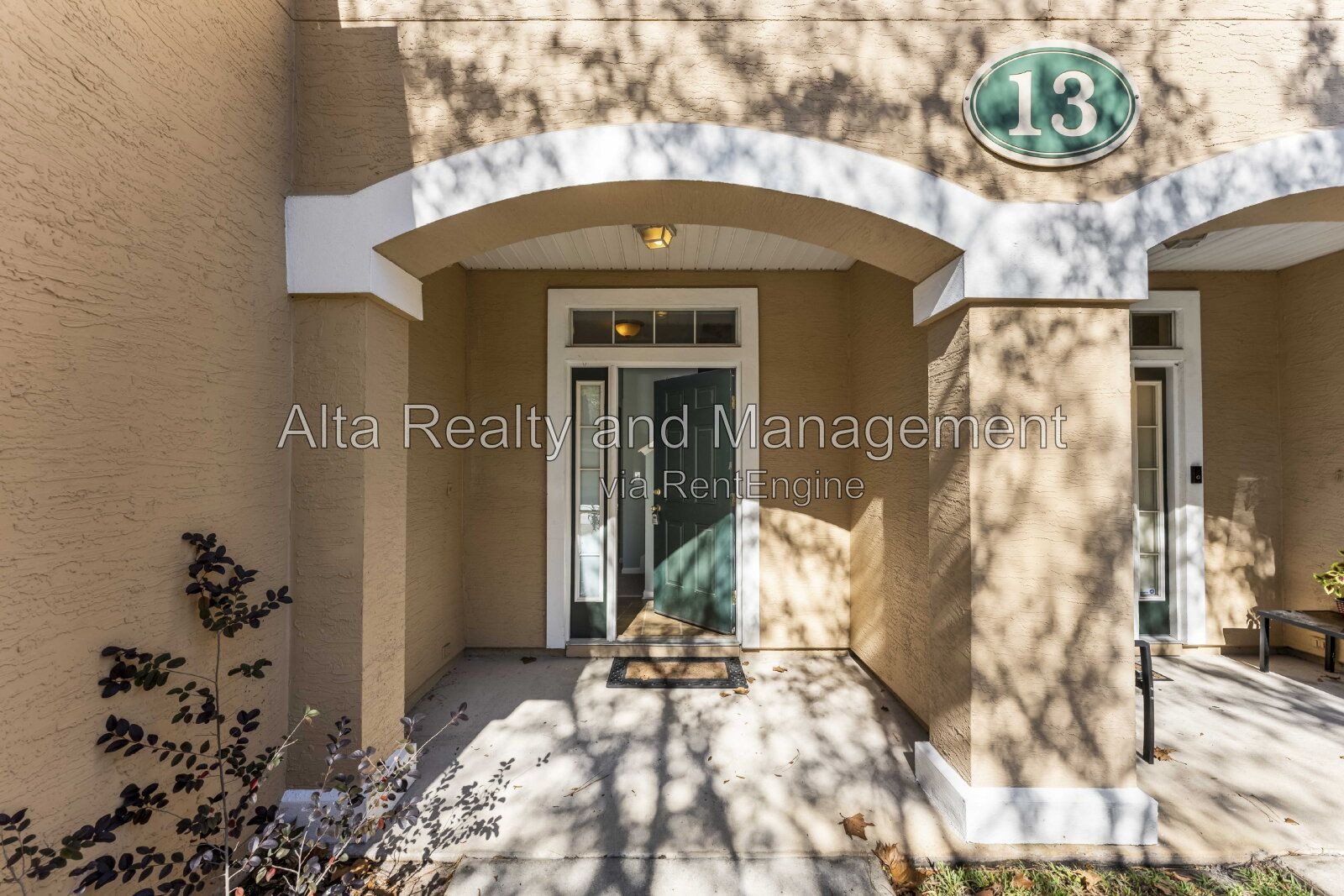 Charming 3BR Townhouse with Garage & Private Patio – Prime Location Near NAS JAX property image