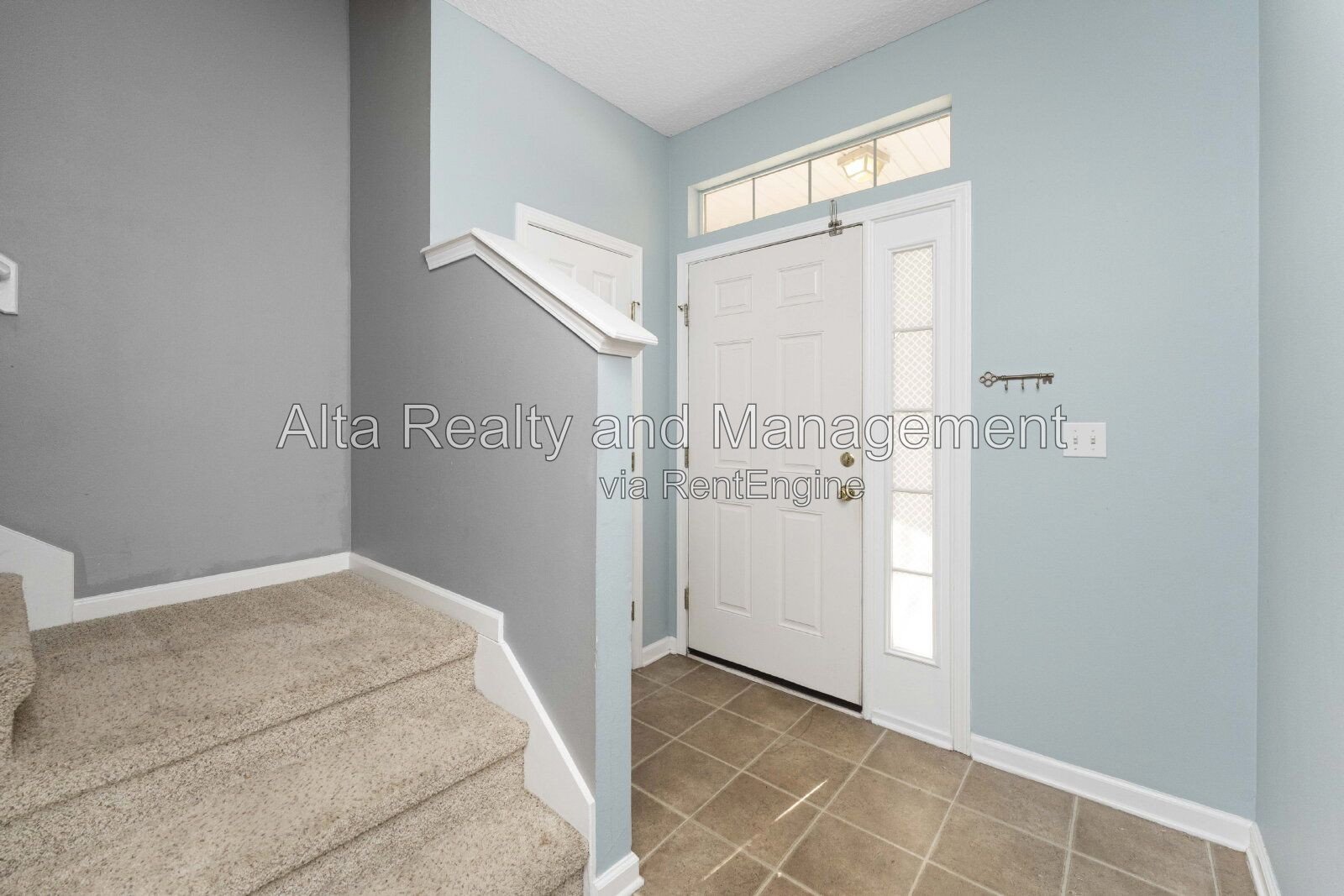 Charming 3BR Townhouse with Garage & Private Patio – Prime Location Near NAS JAX property image