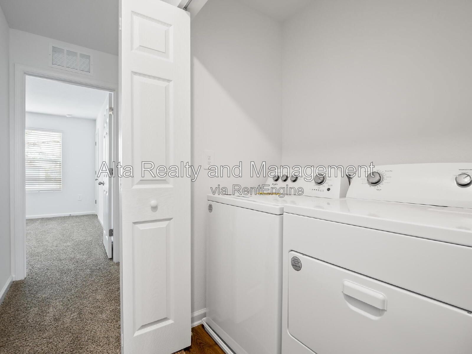 Beautiful 2-Bedroom Townhome—Available Now! property image