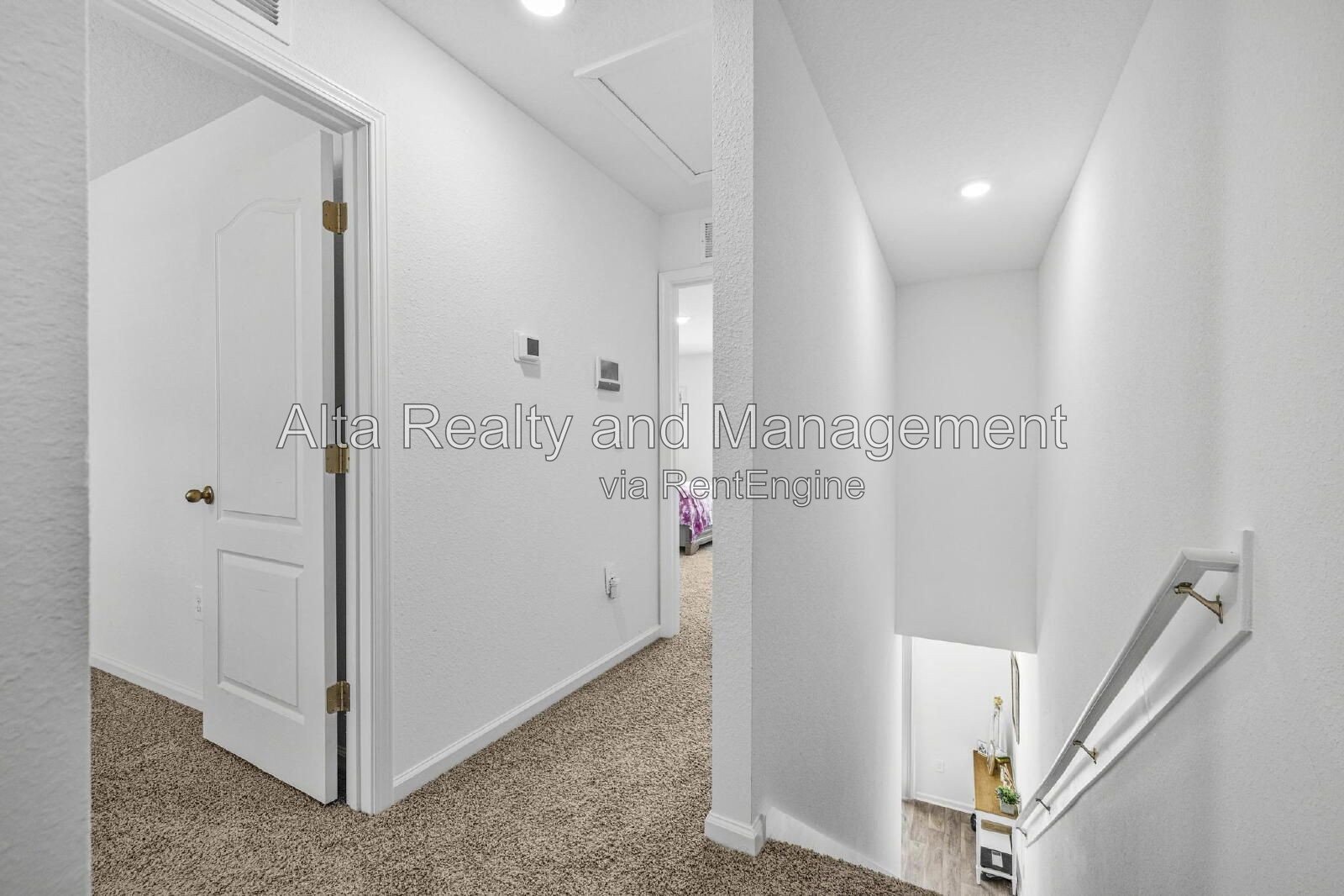 Like-New 3-Bedroom Pond-View Townhome in Baymeadows! property image