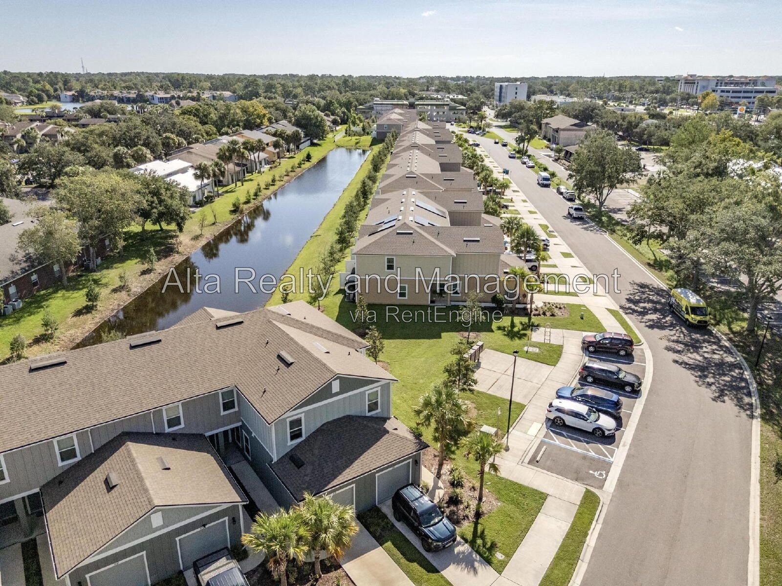 Like-New 3-Bedroom Pond-View Townhome in Baymeadows! property image